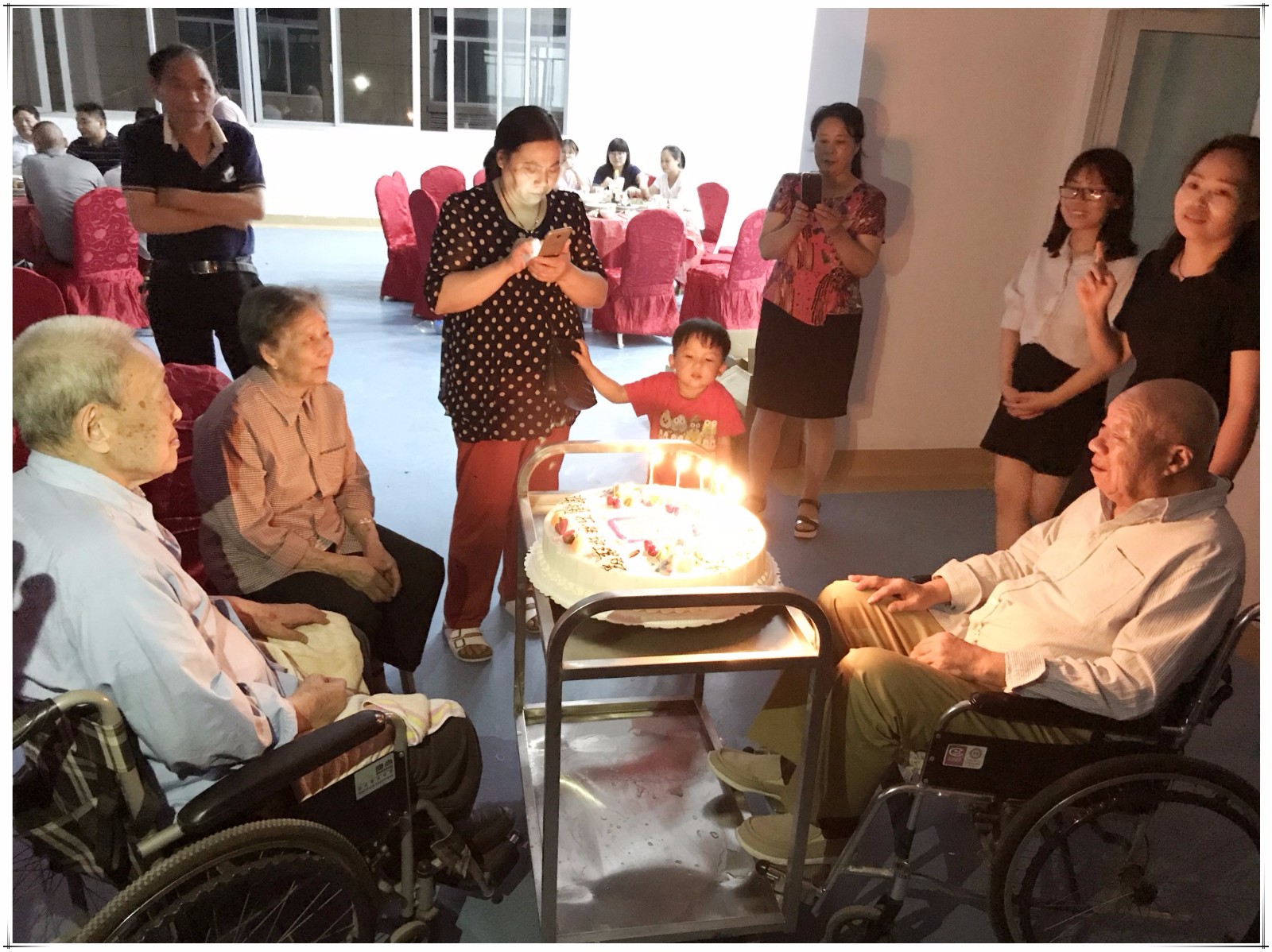 14984583318637388.jpg 14984583318637388.jpg